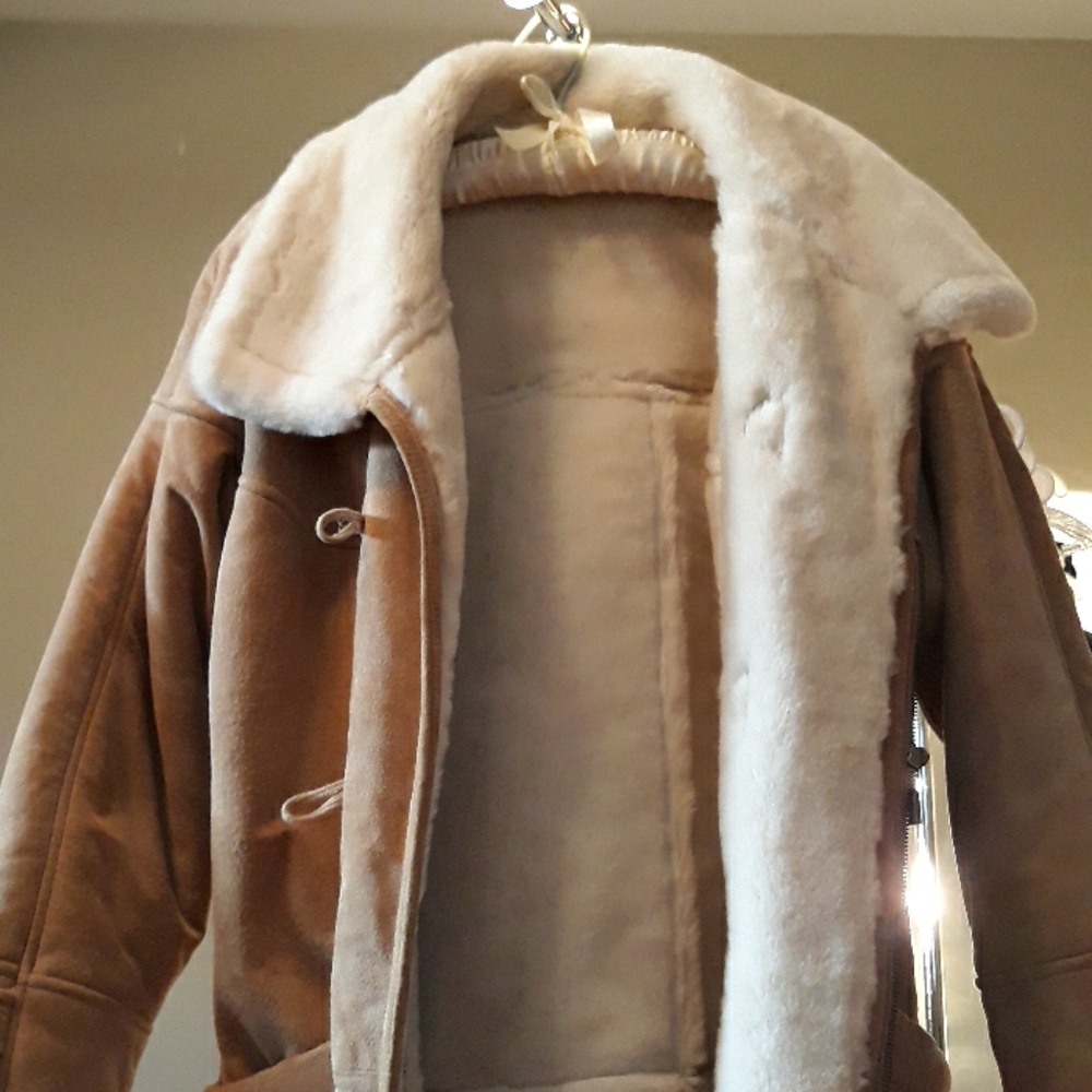 Coat - image 2